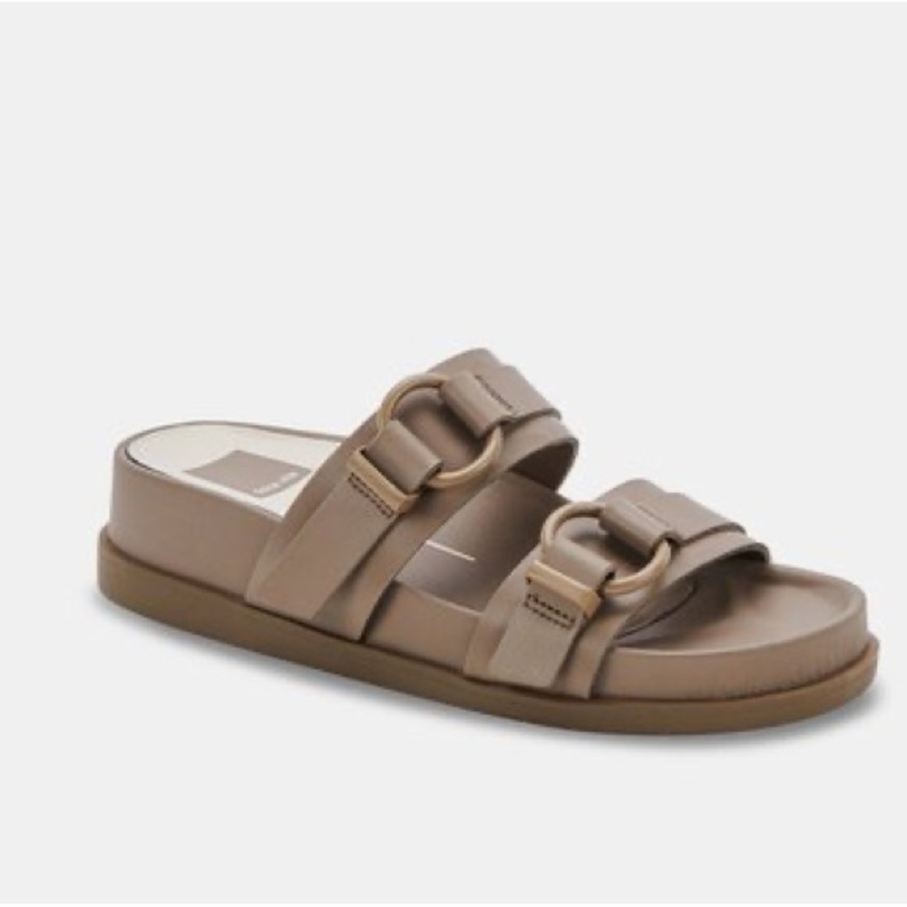 Dolce vita sandals
